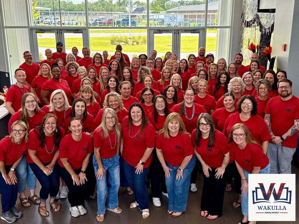 85 Educators at FORGE Day 2 Smiling at camera