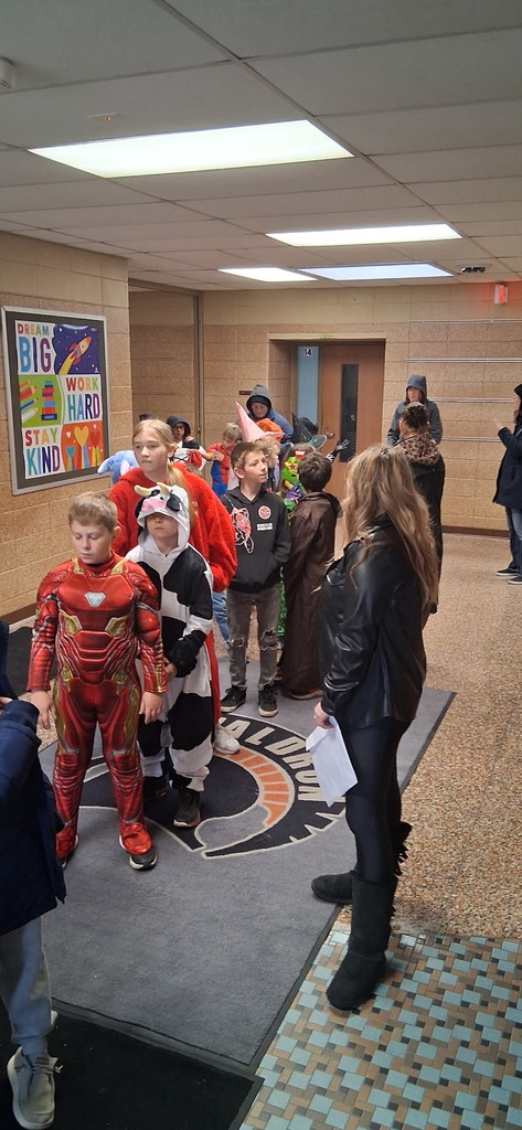 Halloween 2025. Costume Parade