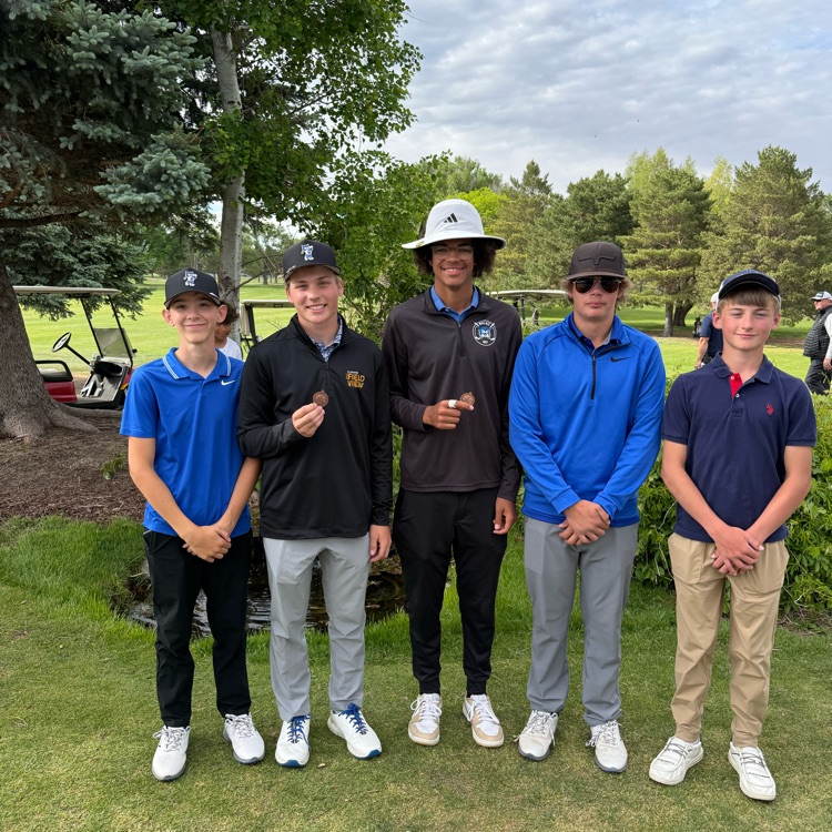 The golf team placed 4th out of 15 teams with two individuals qualifying for the state tournament. Micah placed 6th and Tyson placed 9th. Great job to the qualifiers and rest of the golf team!