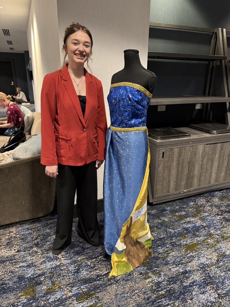 Avila completed in Fashion Design