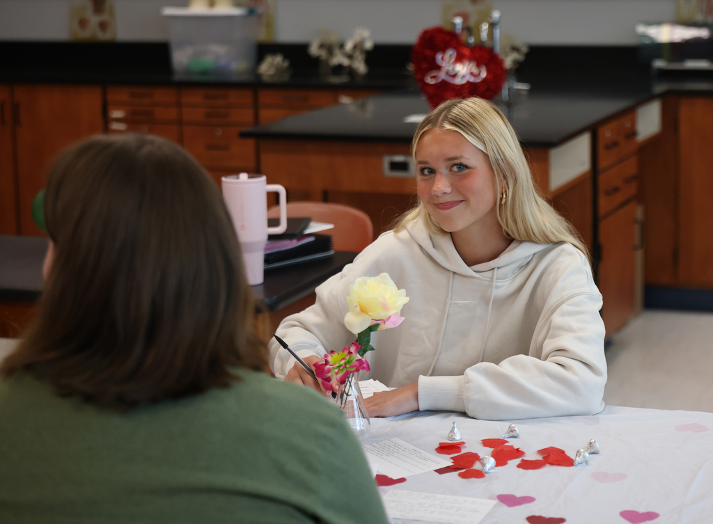 Students taking part in cellular organelle speed dating