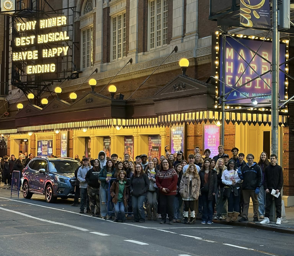 Students on the trip to Broadway