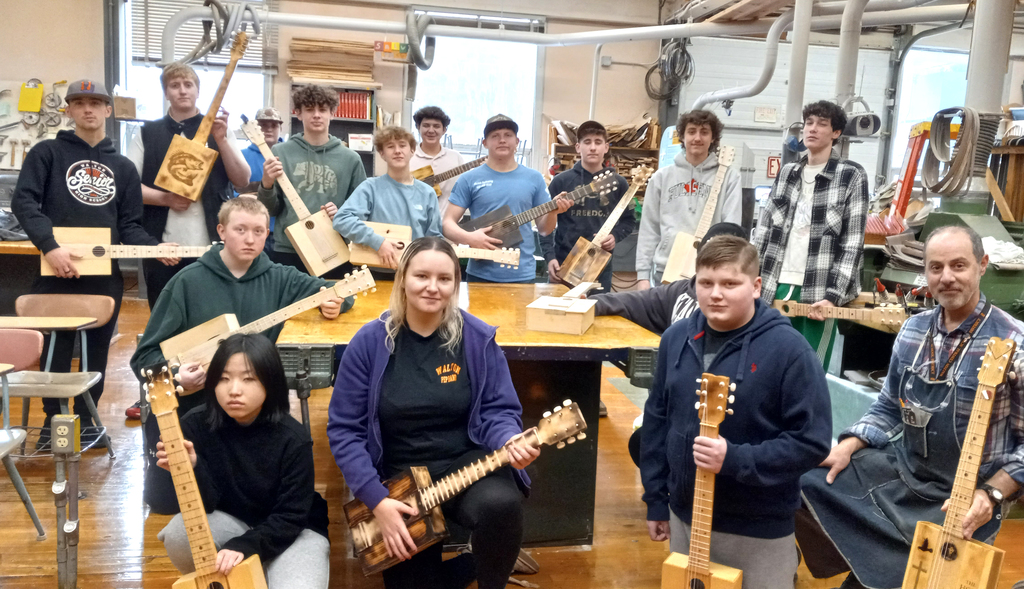 Manufacturing class photo