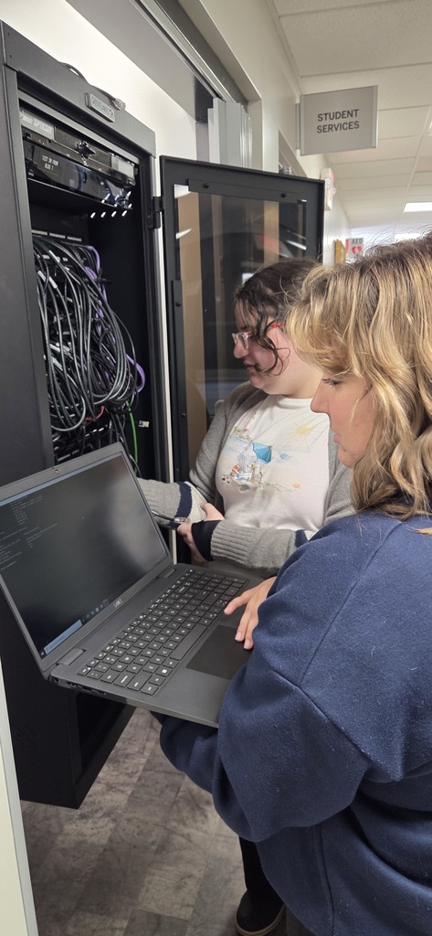 AIT Students working at ECTC@MIC-Watersound Campus