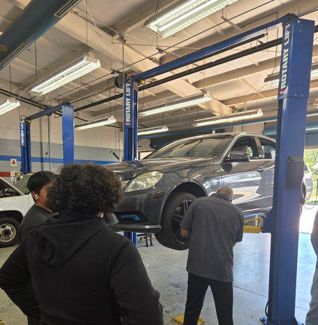 Auto Students at ECTC