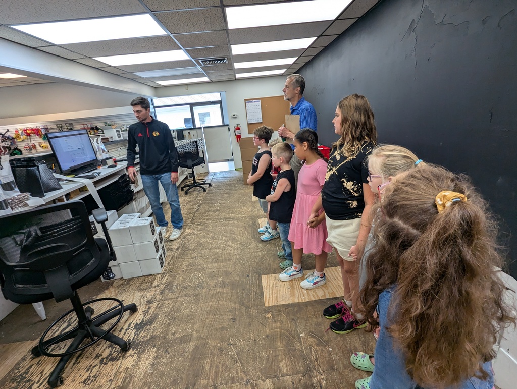 Camp Walworth visiting The Pet Gourmet