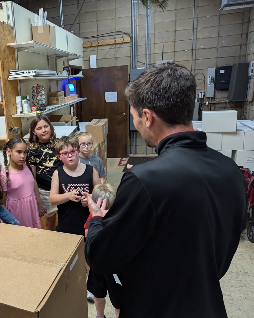 Camp Walworth visiting The Pet Gourmet