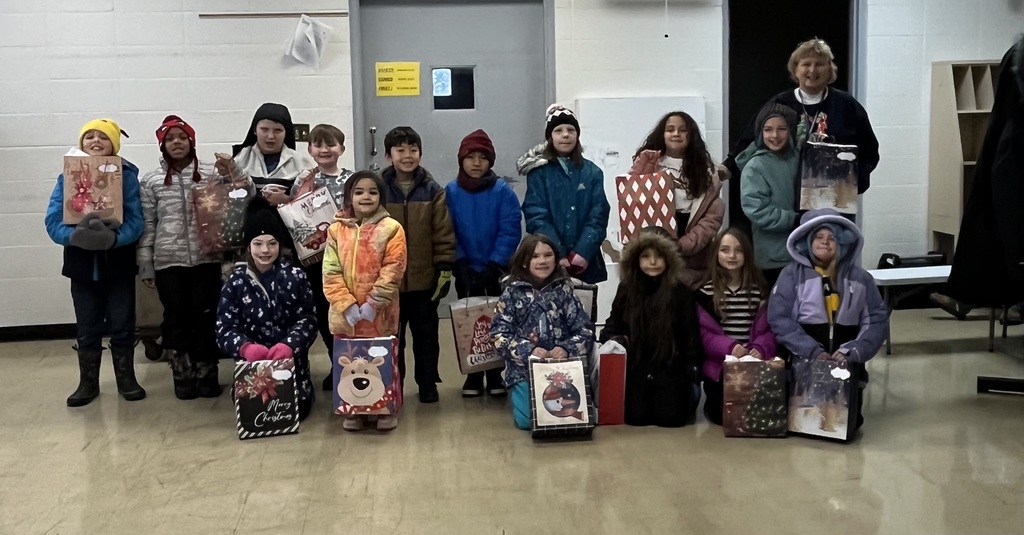 3rd graders at the post office