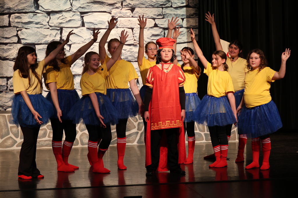 Shek the Musical Cast