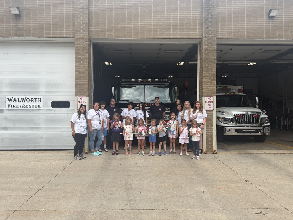 Students in front of the Walworth Fire Station.