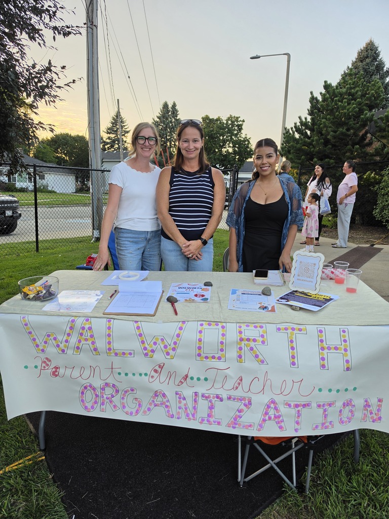 Walworth PTO - 3 females behind a table