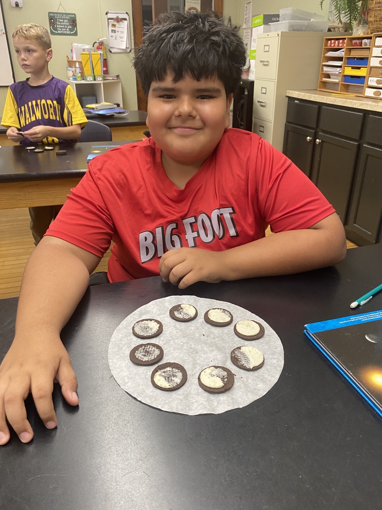 Our 5th grade scientists kicked off their new Moon investigation with a fun (and tasty!) hands-on activity! Students used Oreos to recreate the different phases of the Moon, bringing their learning about space to life! 🌕🌓🌑