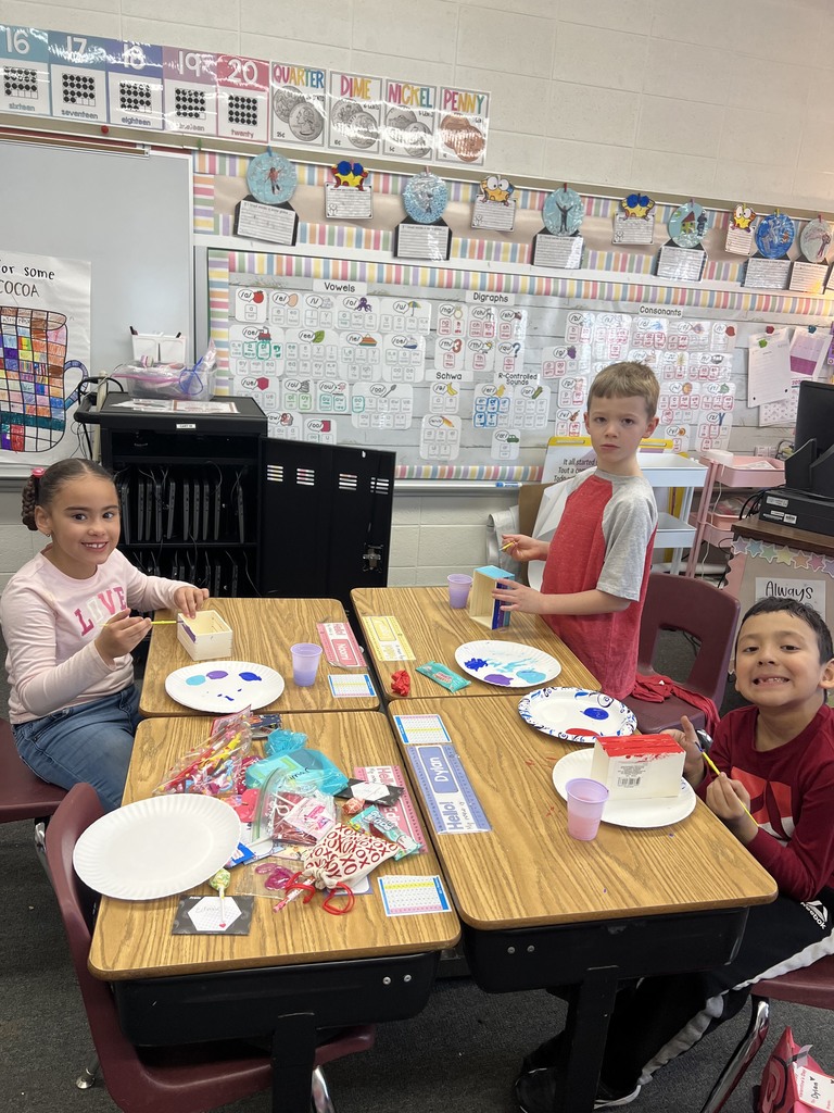 Happy Valentine’s Day from Miss Chorneyko’s classroom! ❤️💝 #WalworthJ1