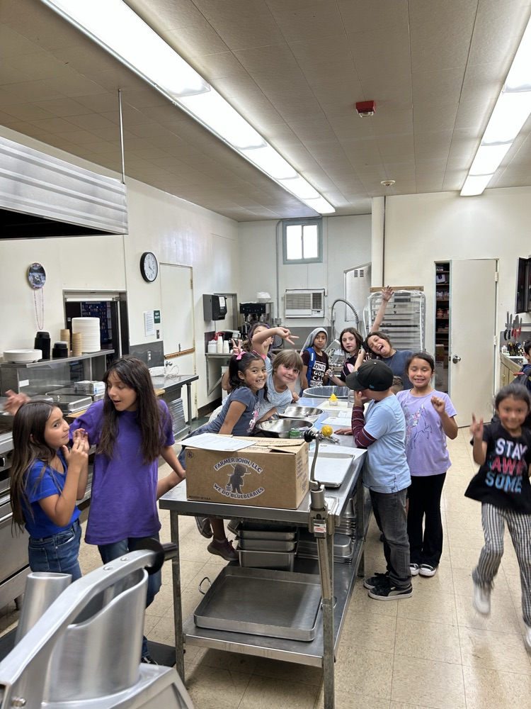elementary cooking class