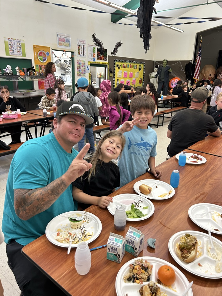 parent lunch day