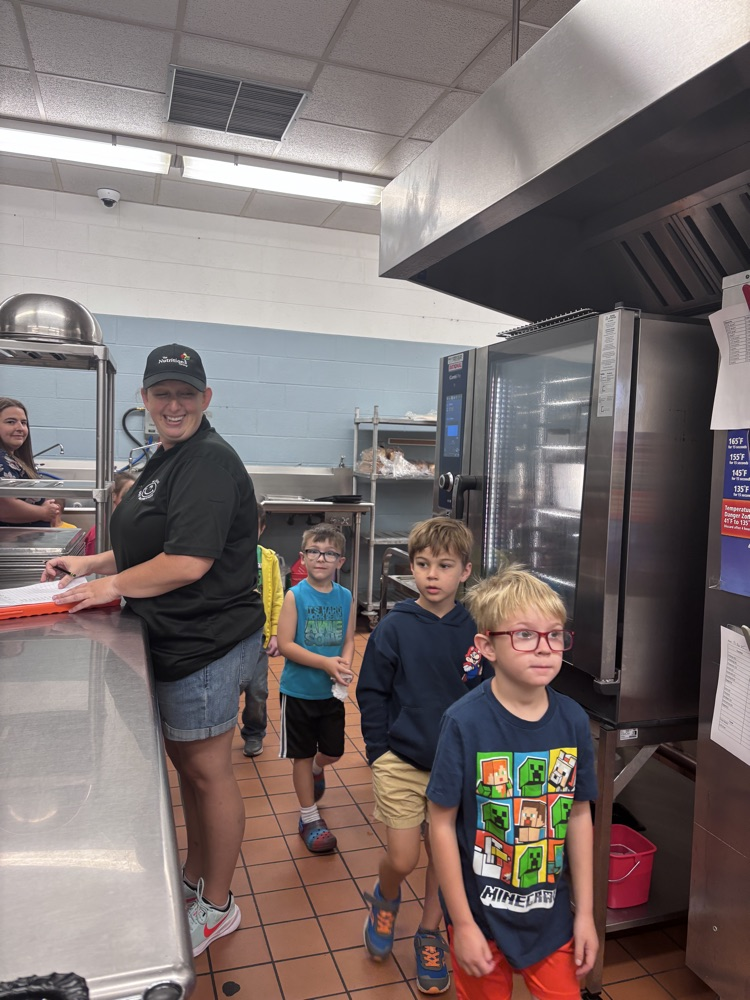 cafeteria tour 