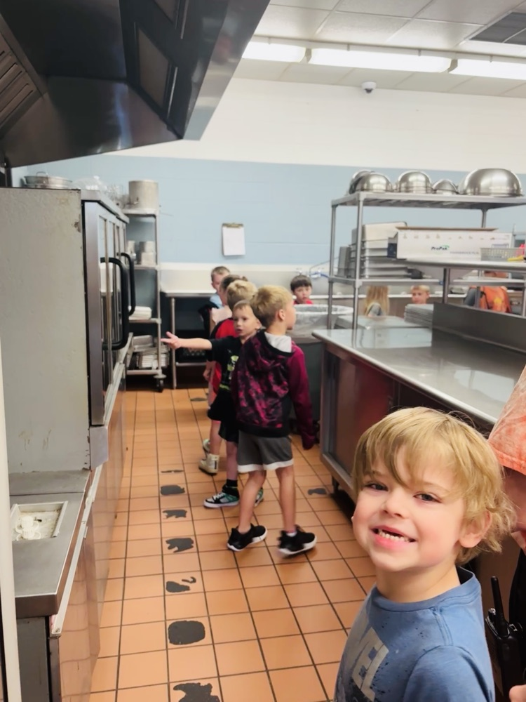 cafeteria tour 