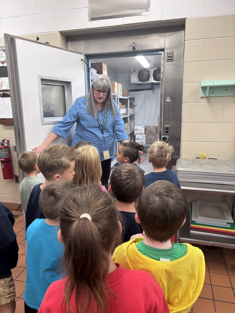 cafeteria tour 