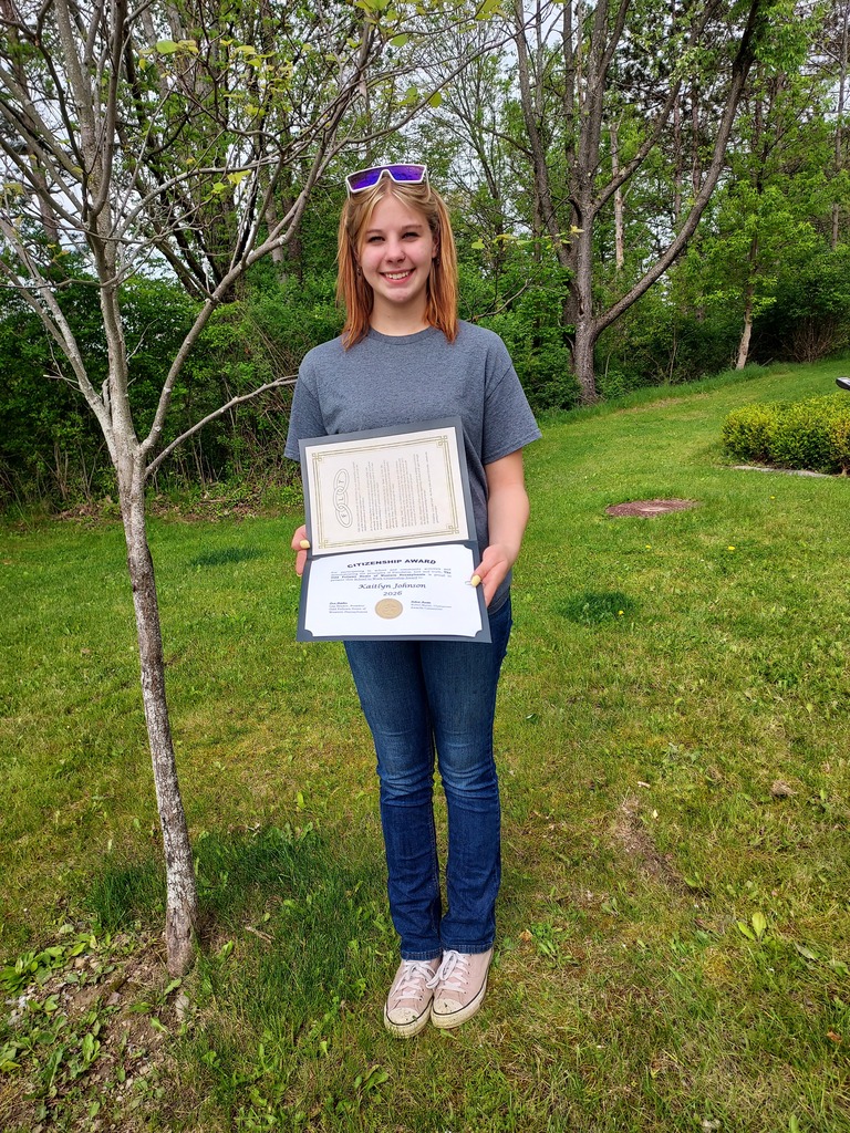 Kaitlyn Johnson a Senior completer of the Warren County Career Center Autobody Collision program was selected by teachers and counselors to be the recipient of a $600.00, 2026 School to Work Citizenship Award.