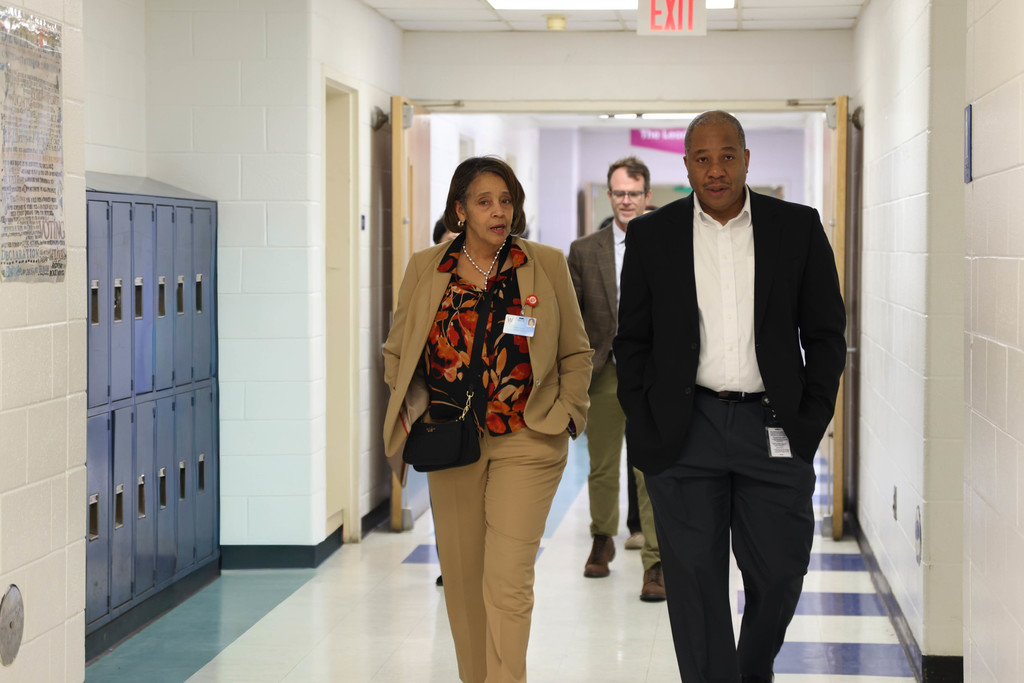 Warren County Middle School NC State Superintendent Mo Green Golden LEAF