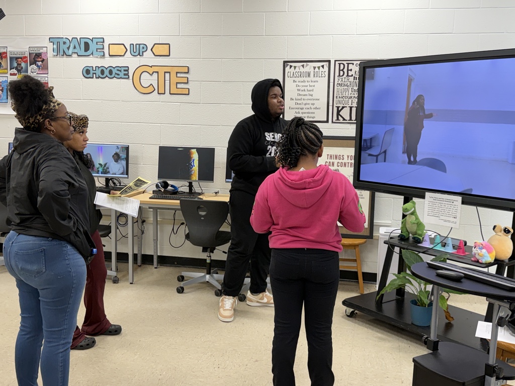 Warren County High School Family Engagement Night March 19 2026 (3)