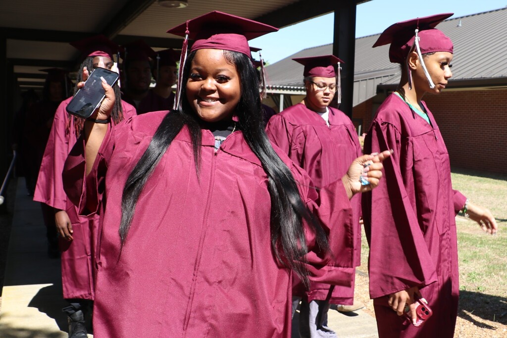 Warren County High School Senior Walk Class of 2026
