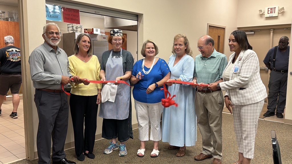 Warren County Schools Tuesdays Table Ribbon Cutting Ceremony