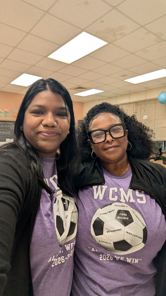Twin Day - Hello Week 2026