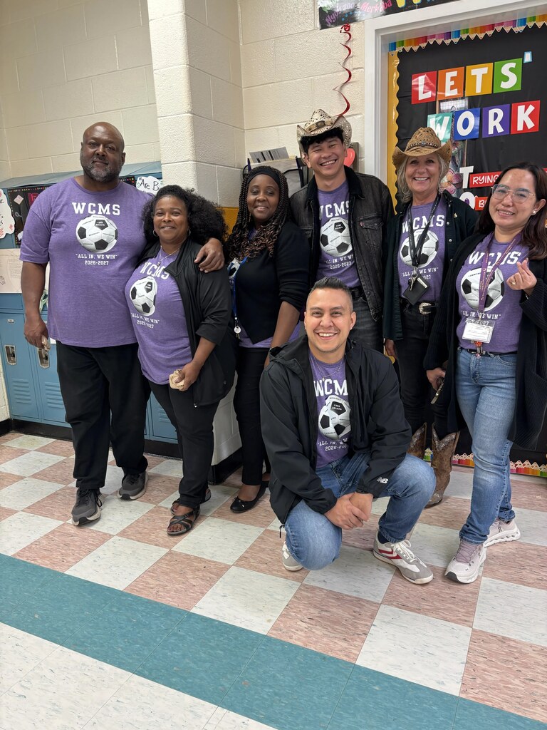Twin Day - Hello Week 2026