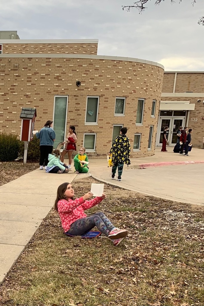 lscheer@warrensburgr6.org
