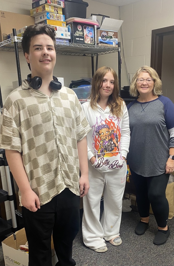 senior center volunteers
