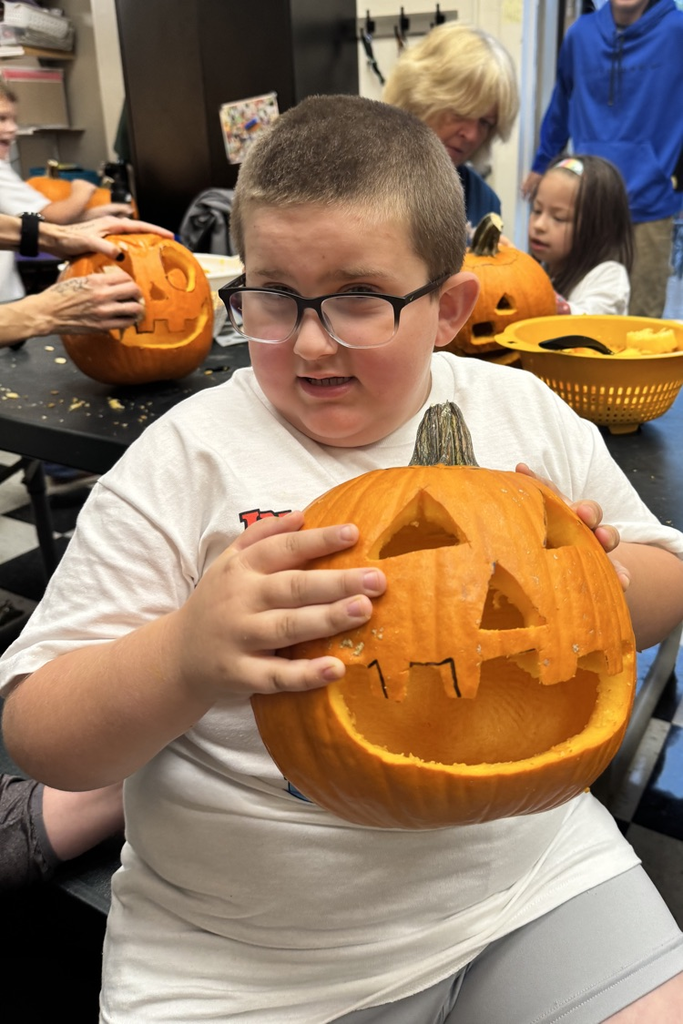 pumpkin-carving
