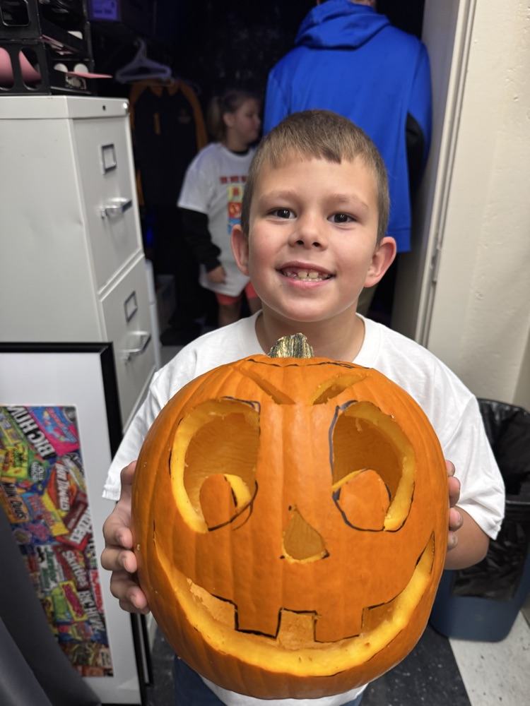 pumpkin-carving