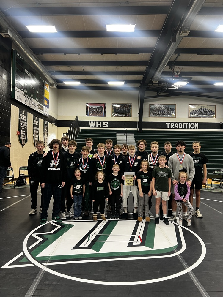 boys wrestling champions