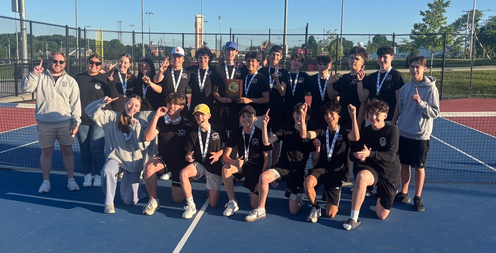 Pilgrim-Toll Gate boys tennis captured the Division 3 state championship