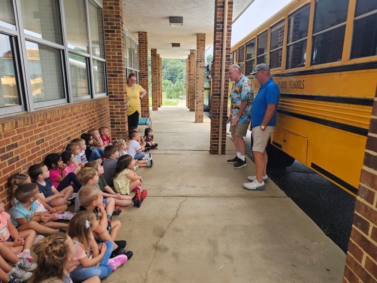 Watauga Elementary School Bus Safety Lesson