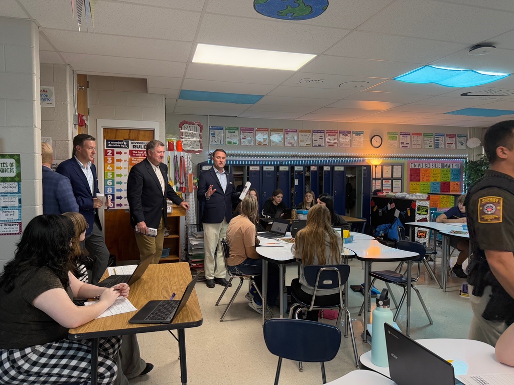 Virginia Attorney General Jason Miyares visits Glade Spring Middle School