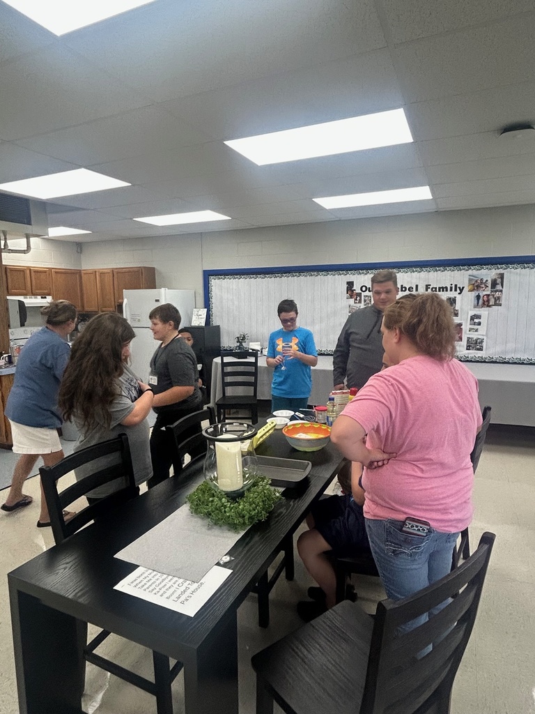 Glade Spring Middle School EmpowerEd students 