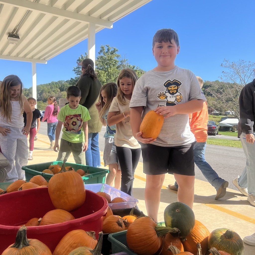 Greendale Elementary School Pumpkin Donation