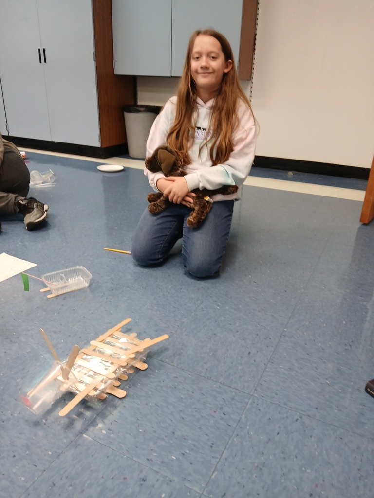 Students doing STEM challenge