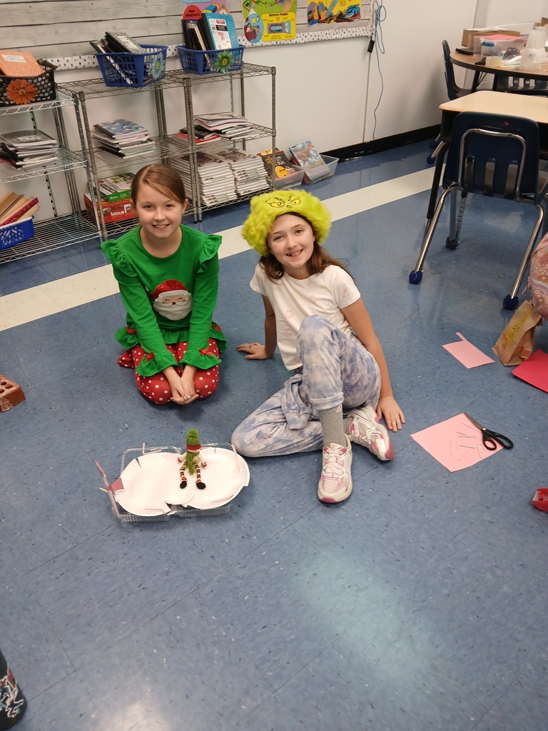 Students doing STEM challenge