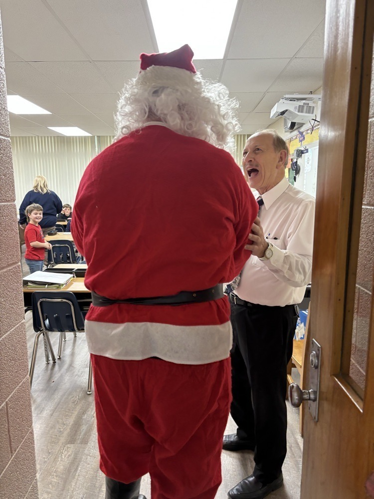 Abingdon Elementary School Santa Visit 