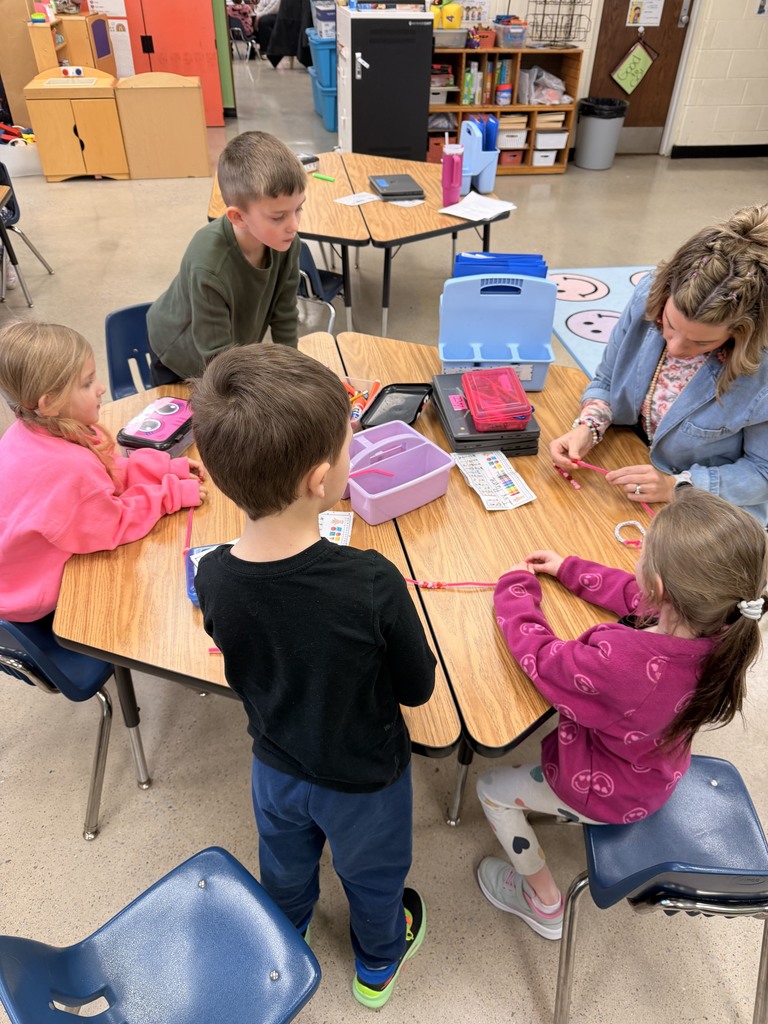 Kindergarten has been busy sharing the love this month! We made a special card signed by all to send to Mrs. Rasnake, one of our school board members, to show our appreciation for all she does. We also enjoyed treating our buddy classes to some Valentine’s Day cards and bracelets. Mrs. Nunley and Mrs. Norman even stopped by to help!