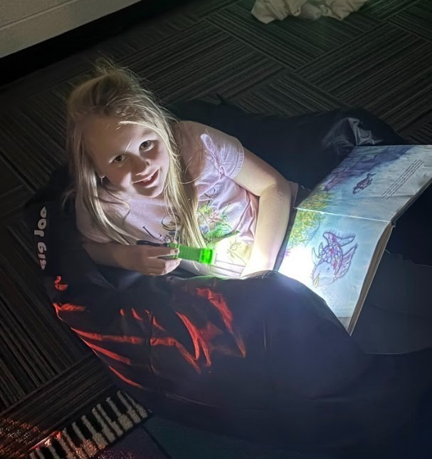 Valley Institute Elementary School Literacy Glow Party