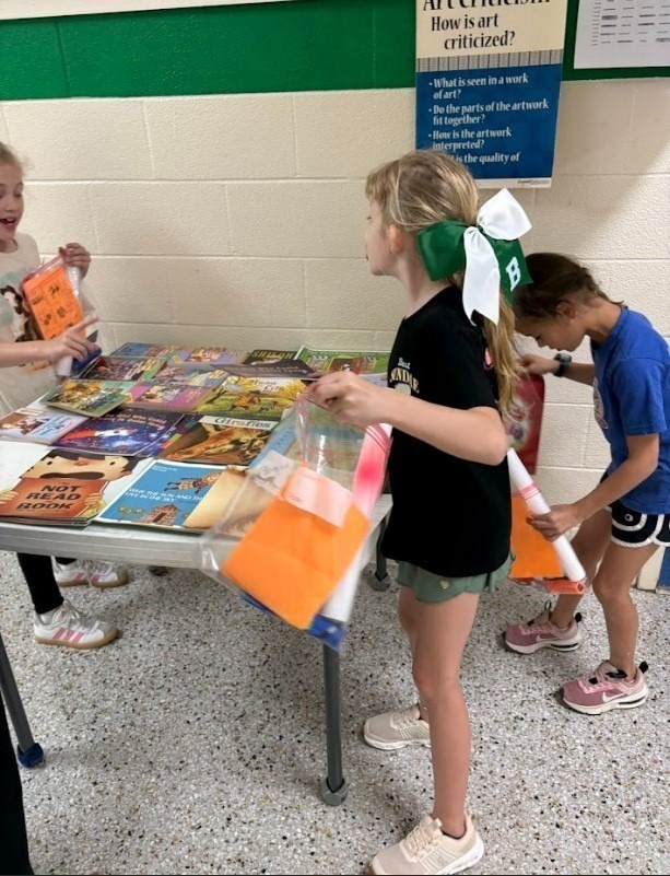 Valley Institute Elementary School Literacy Glow Party