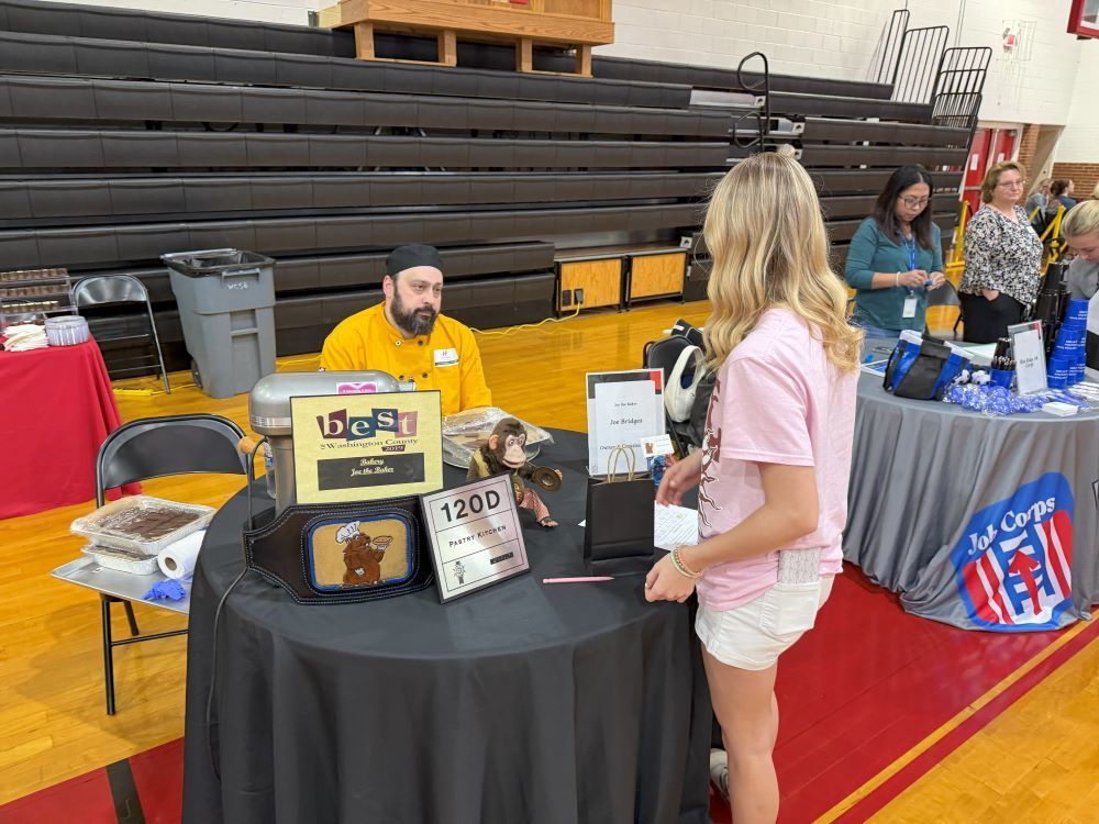 A baker talks to a student about his career.