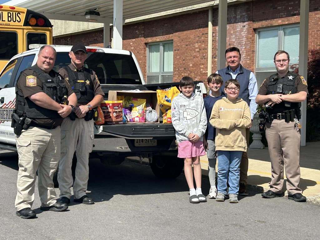 PAWS for a Cause Campaign Greendale Elementary School 