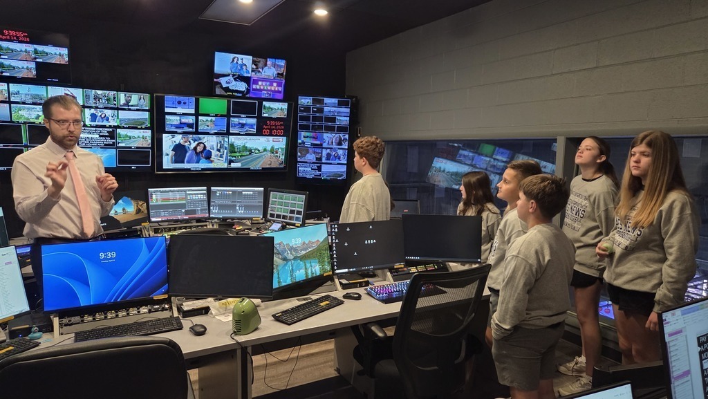 Abingdon Elementary School WCYB Visit 