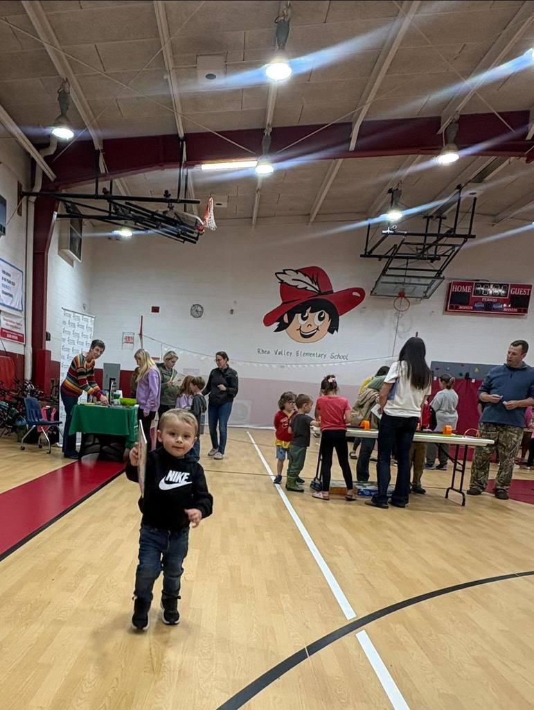 Rhea Valley Elementary School Family Engagement Night 