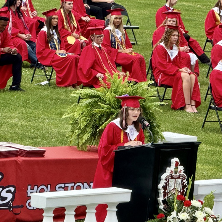 Holston Grad 2026 